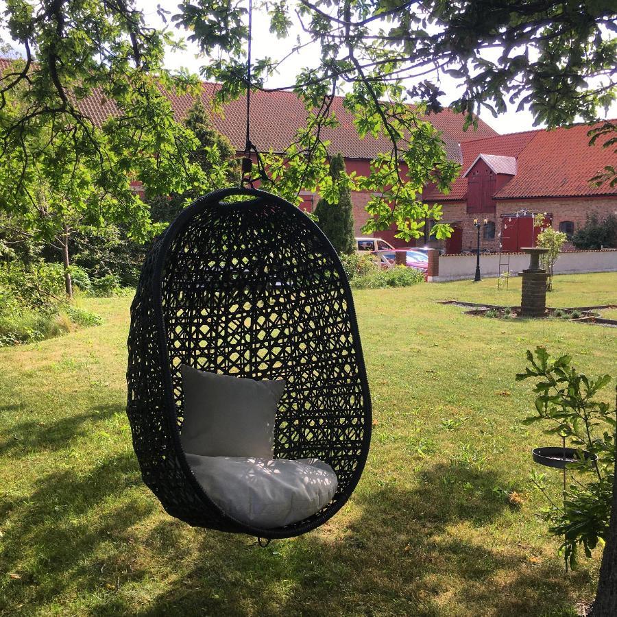 Villa Sandby B&B Borrby Экстерьер фото